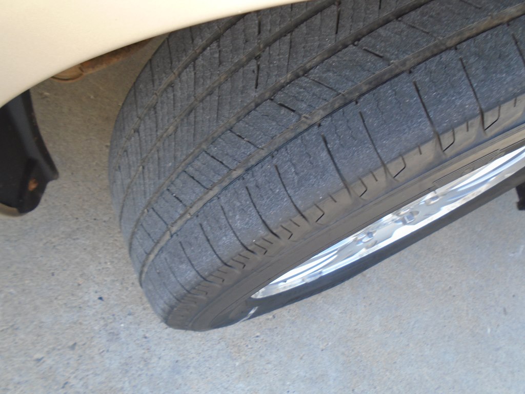 Photo 63 of this BUICK LUCERNE