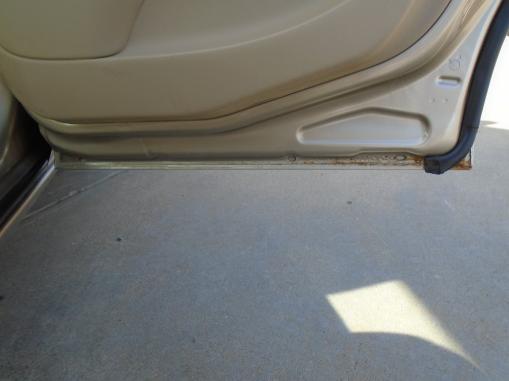 Photo 47 of this BUICK LUCERNE