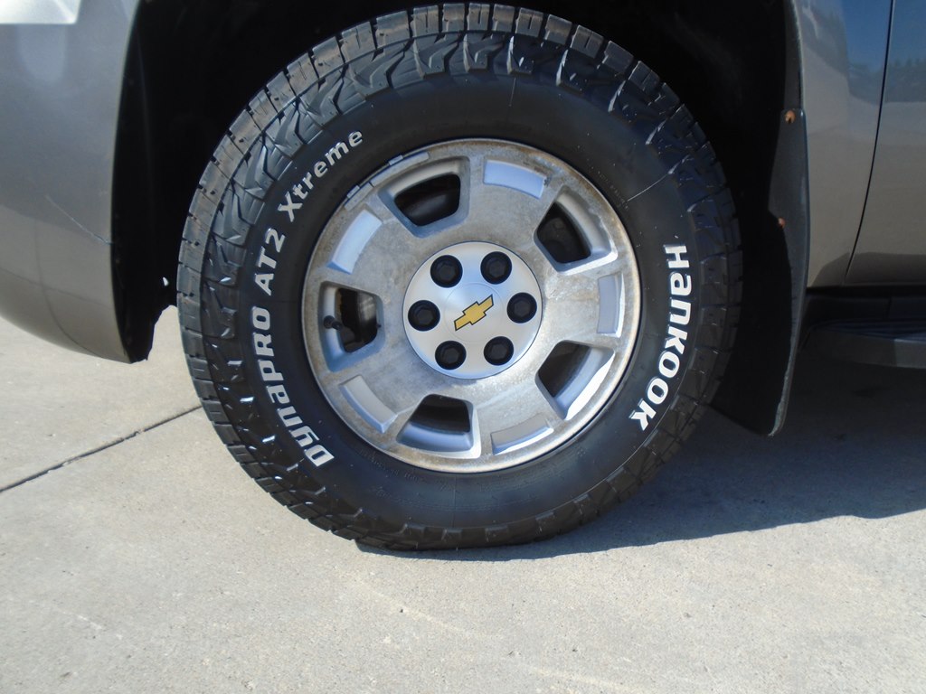 Photo 65 of this CHEVROLET SUBURBAN