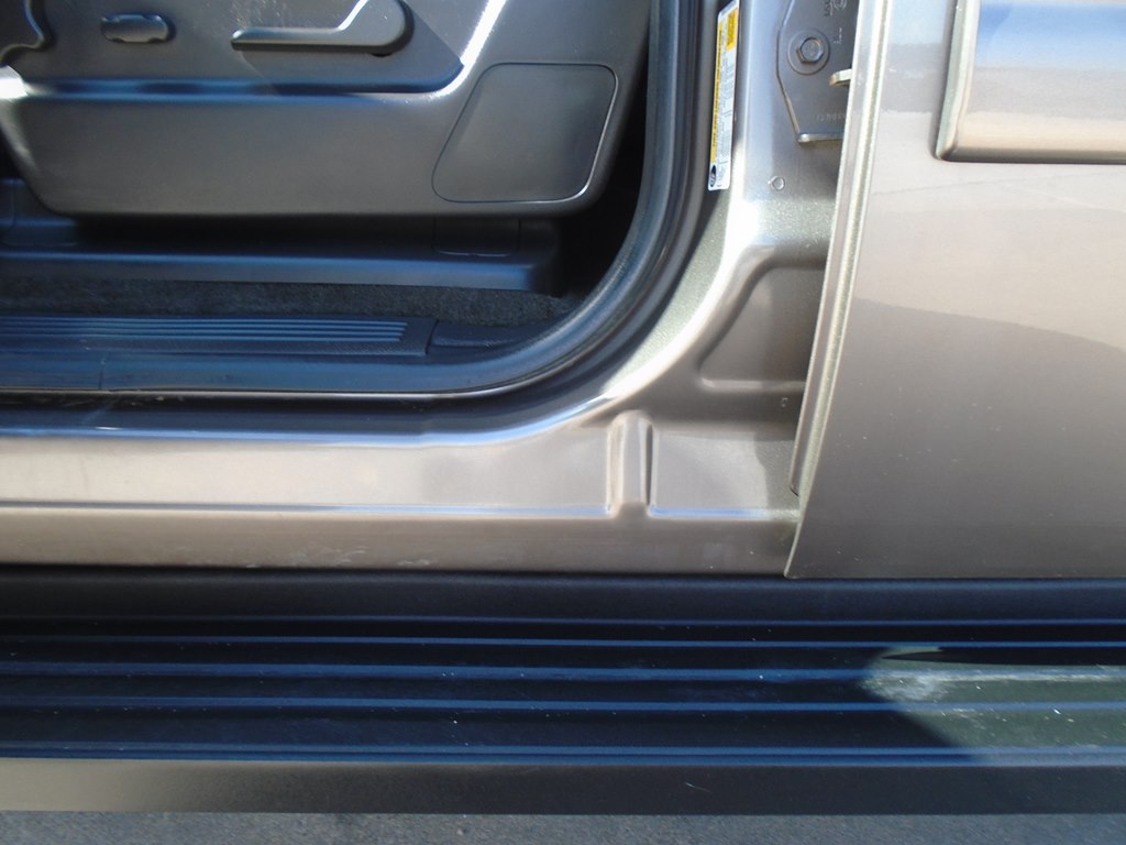 Photo 23 of this CHEVROLET SUBURBAN