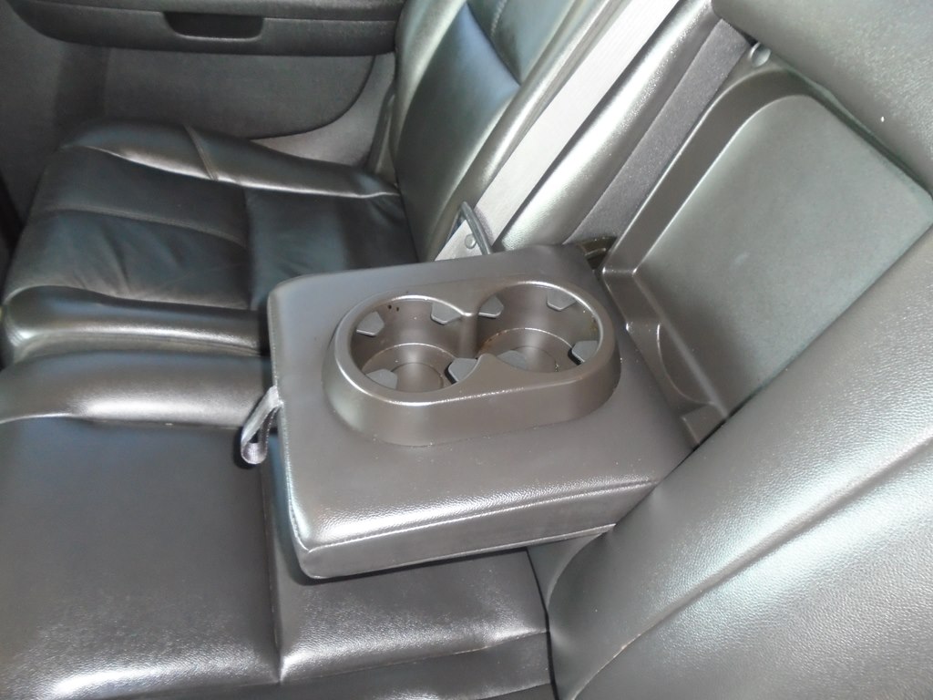 Photo 27 of this CHEVROLET SUBURBAN