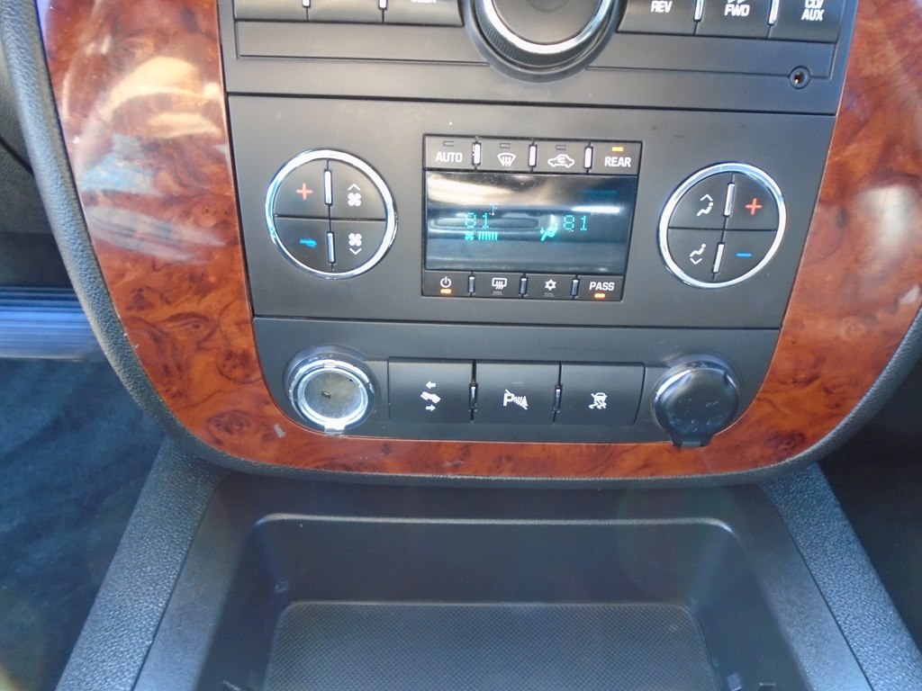 Photo 58 of this CHEVROLET SUBURBAN