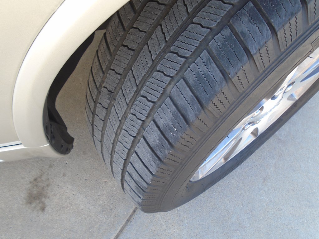 Photo 69 of this BUICK ENCLAVE