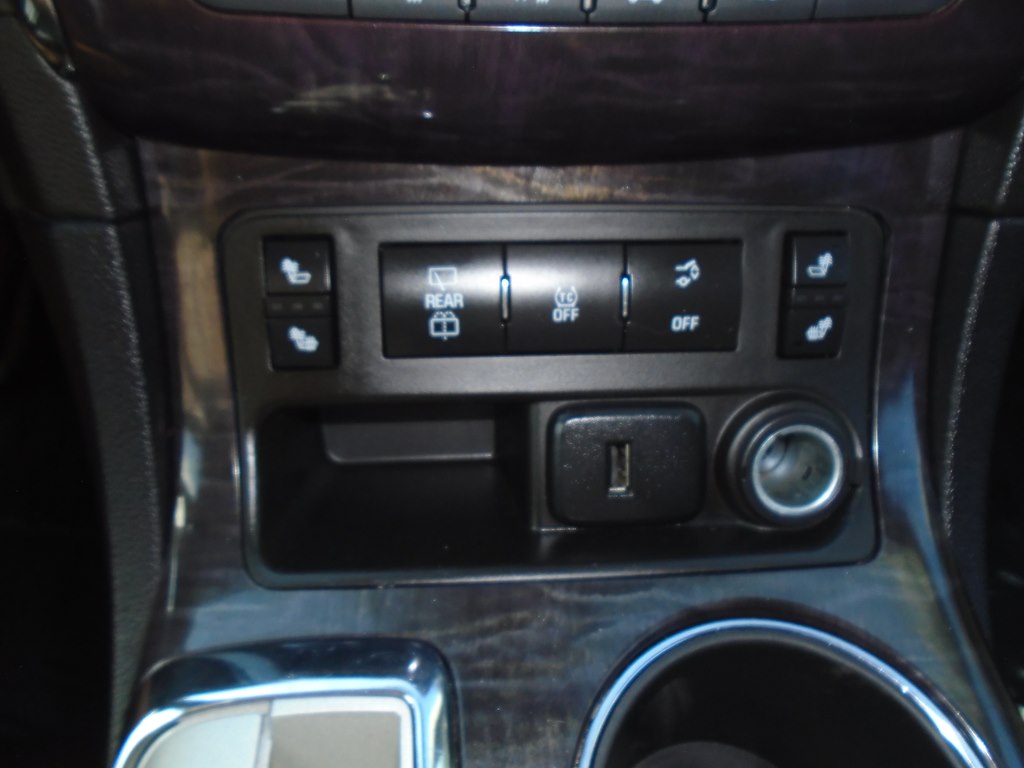 Photo 59 of this BUICK ENCLAVE