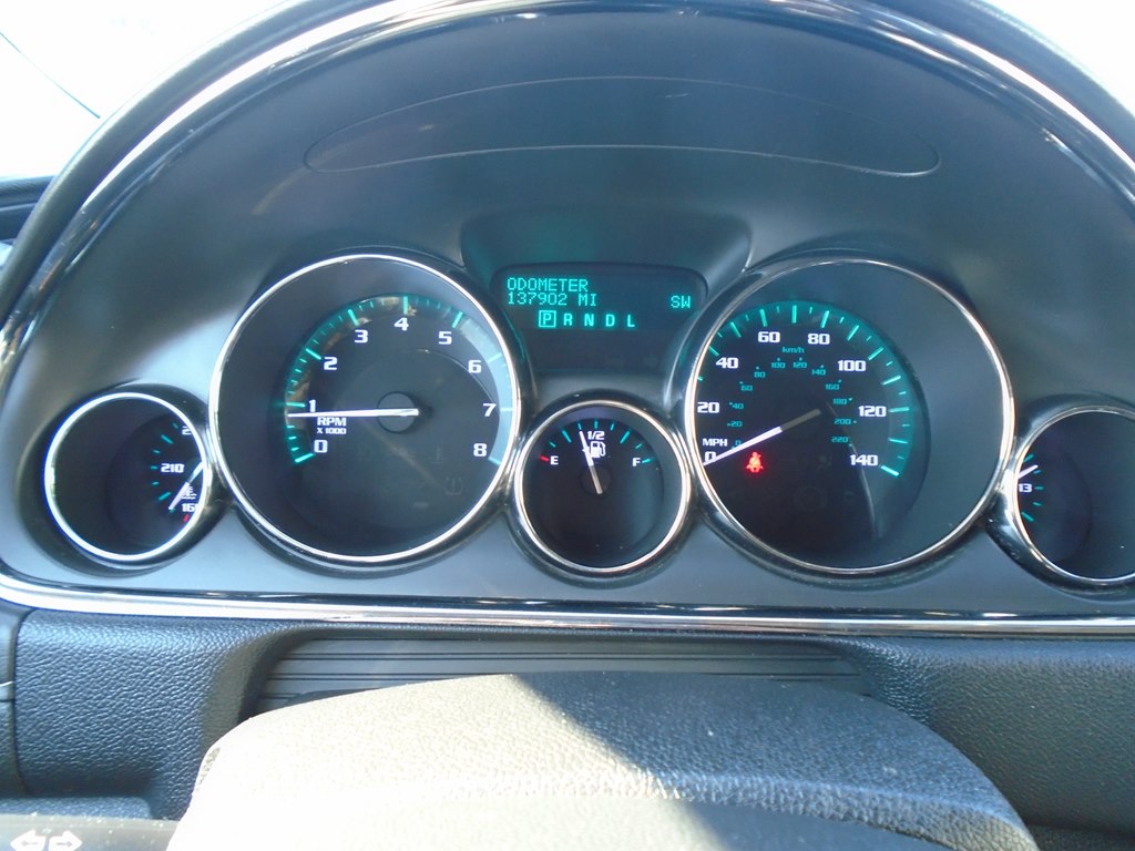 Photo 53 of this BUICK ENCLAVE