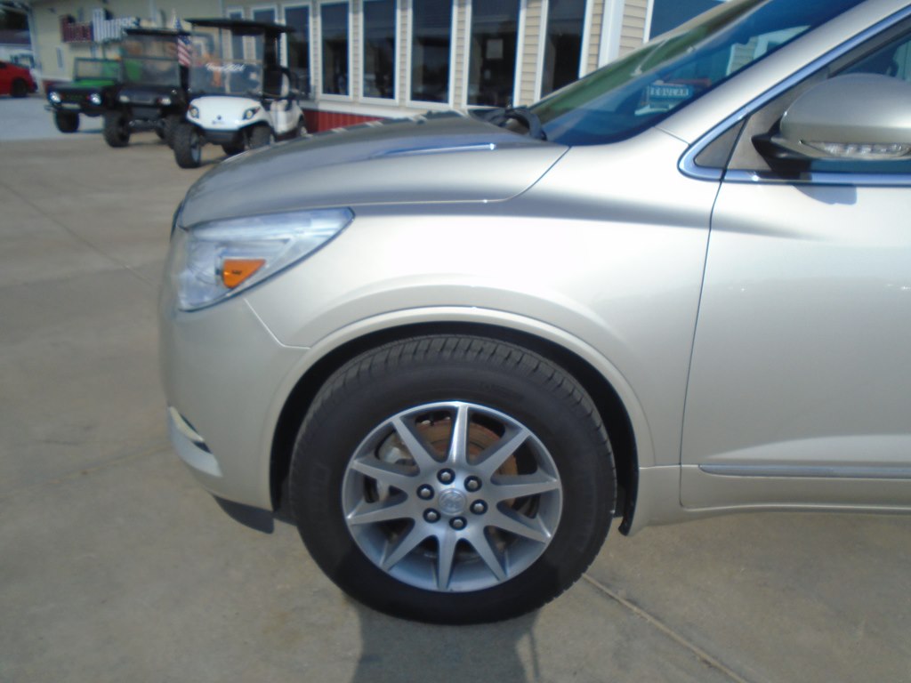 Photo 2 of this BUICK ENCLAVE