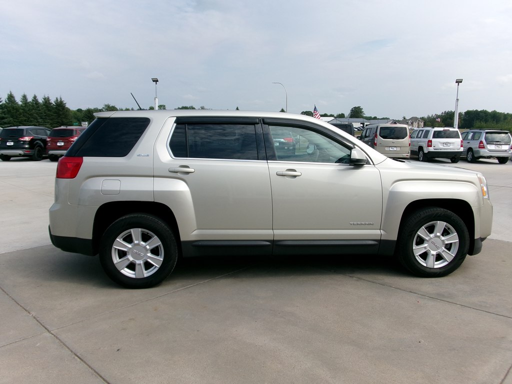 Photo 5 of this GMC TERRAIN