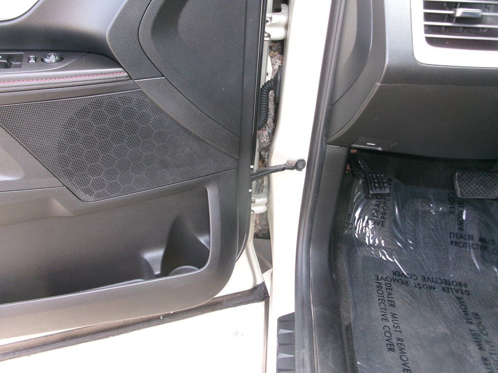 Photo 17 of this GMC TERRAIN