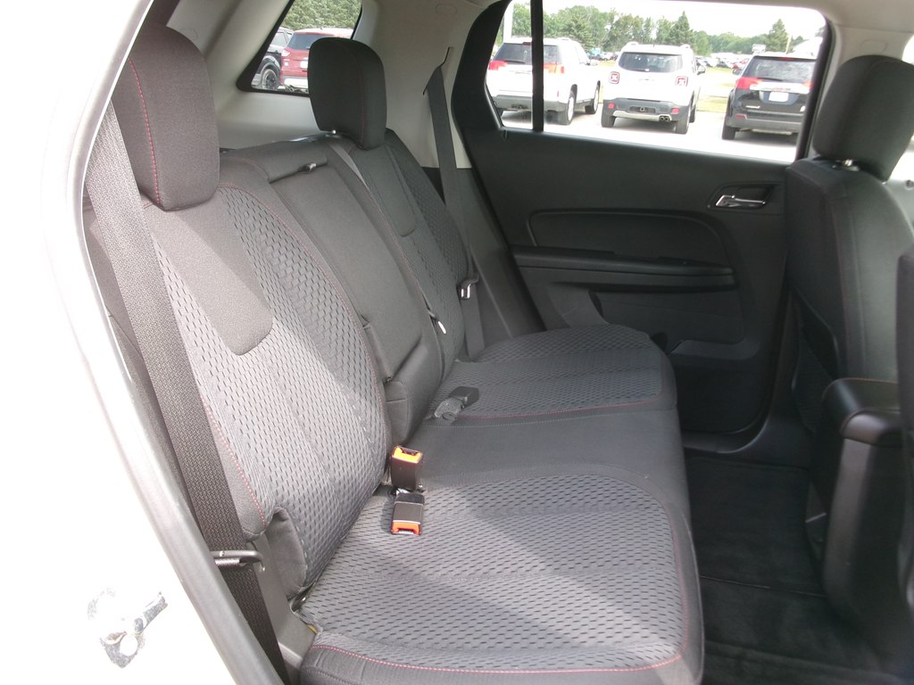 Photo 32 of this GMC TERRAIN