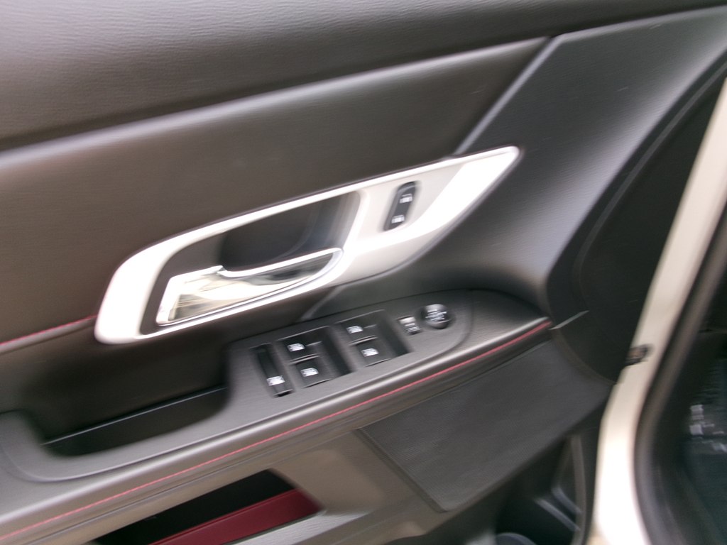 Photo 15 of this GMC TERRAIN
