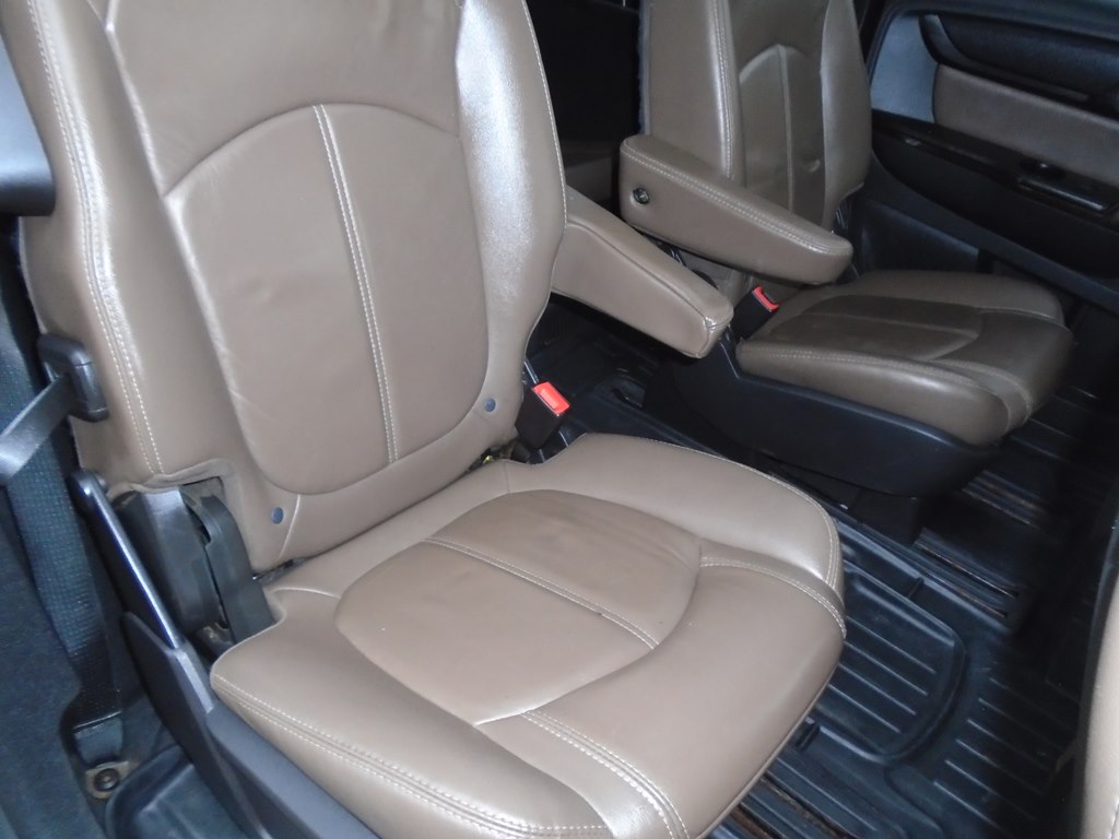 Photo 44 of this GMC ACADIA