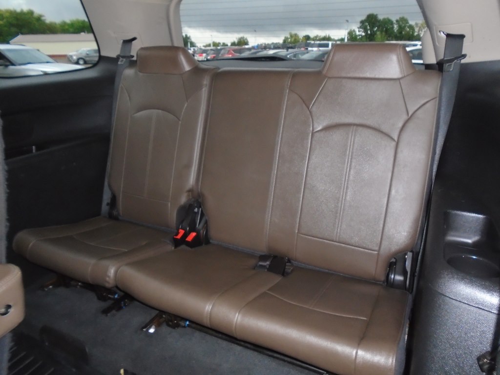 Photo 27 of this GMC ACADIA