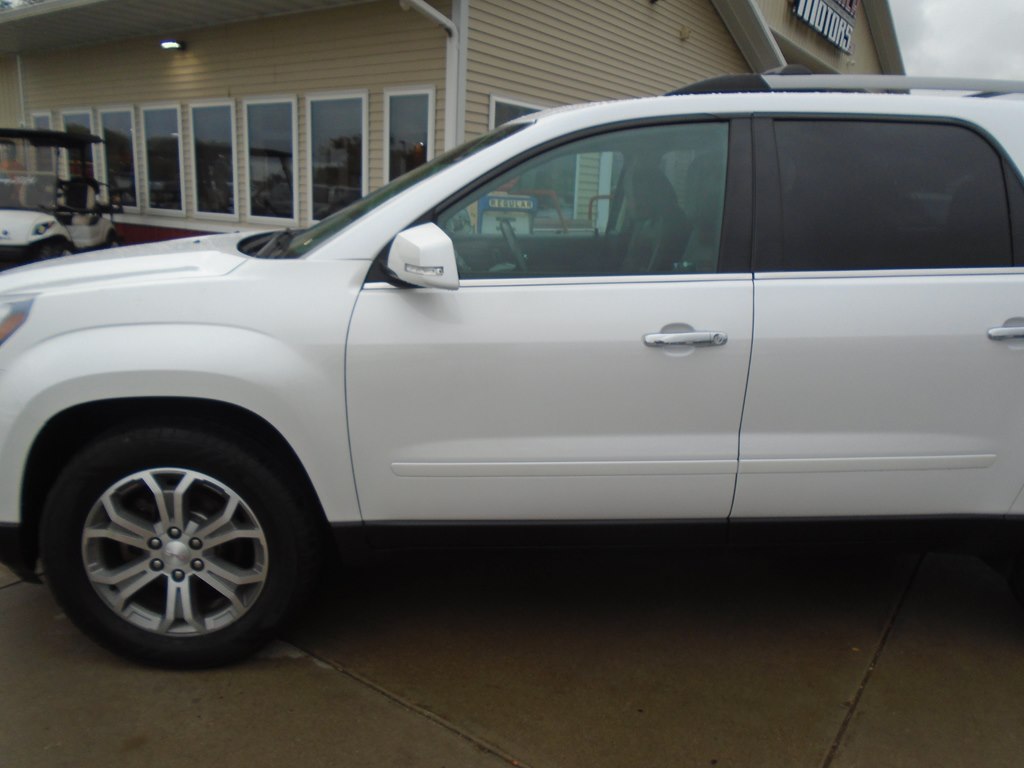 Photo 3 of this GMC ACADIA