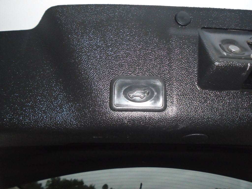 Photo 16 of this GMC ACADIA