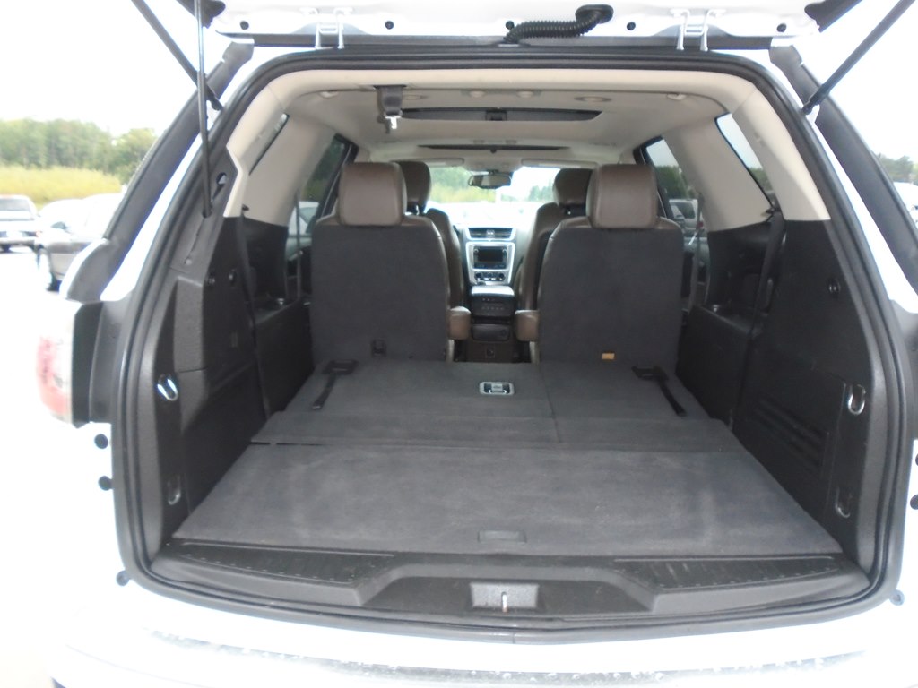 Photo 15 of this GMC ACADIA