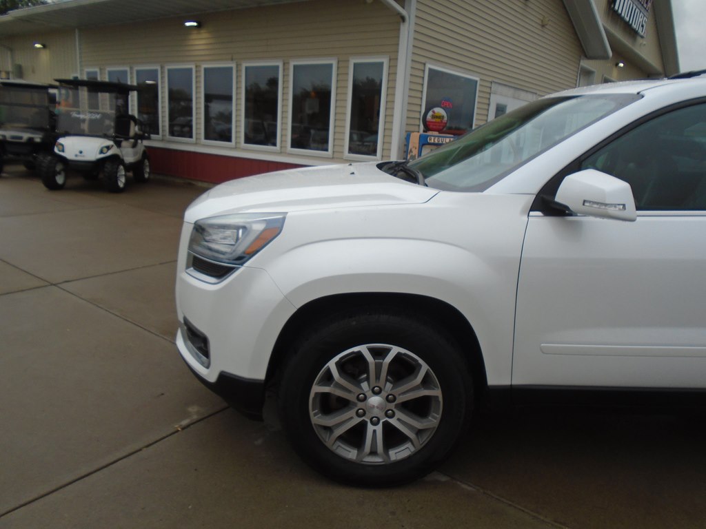 Photo 2 of this GMC ACADIA