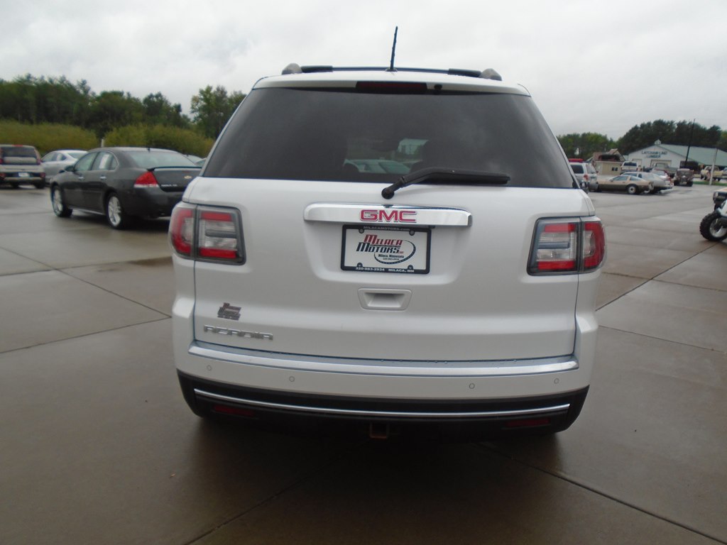 Photo 12 of this GMC ACADIA
