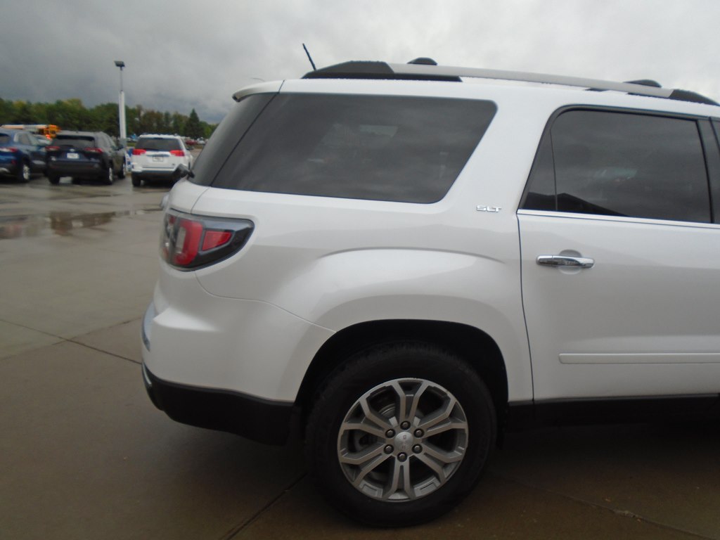 Photo 11 of this GMC ACADIA