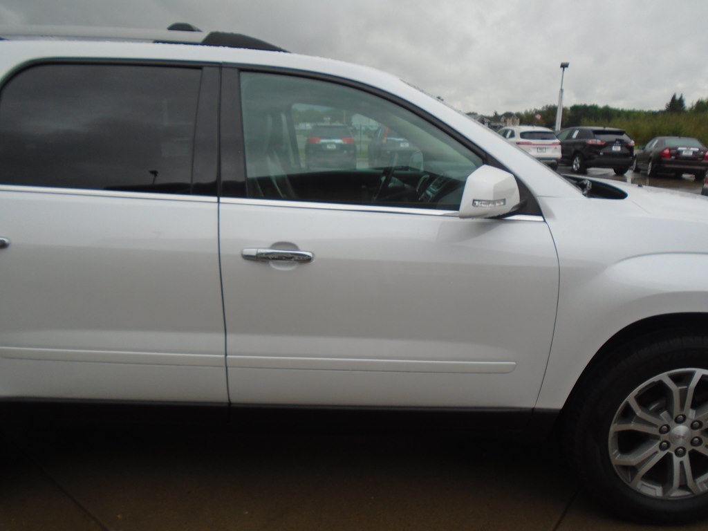 Photo 9 of this GMC ACADIA