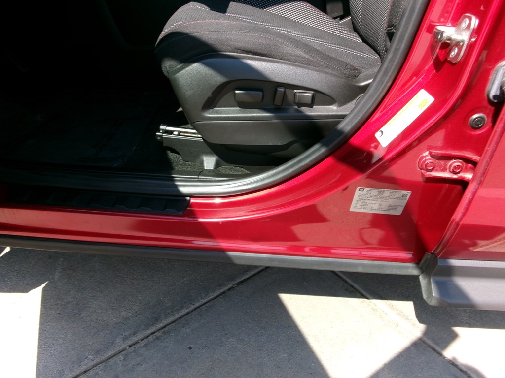 Photo 17 of this CHEVROLET EQUINOX