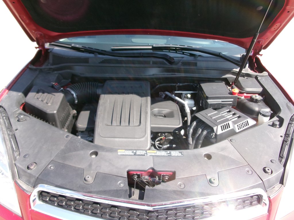 Photo 55 of this CHEVROLET EQUINOX