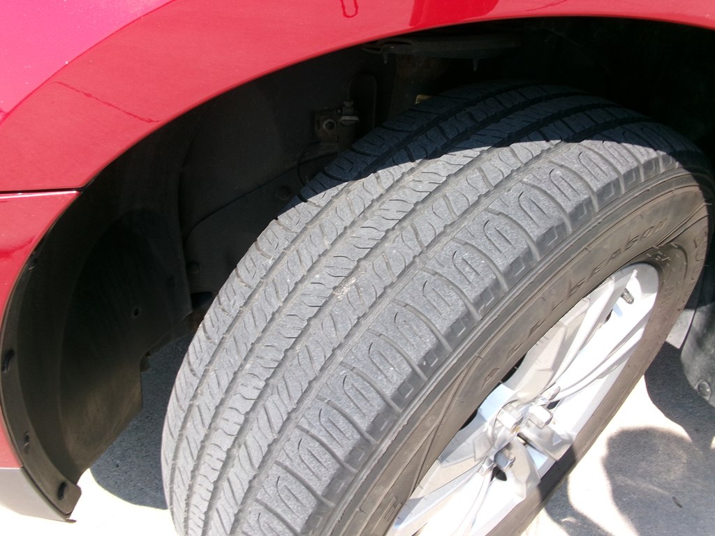 Photo 51 of this CHEVROLET EQUINOX