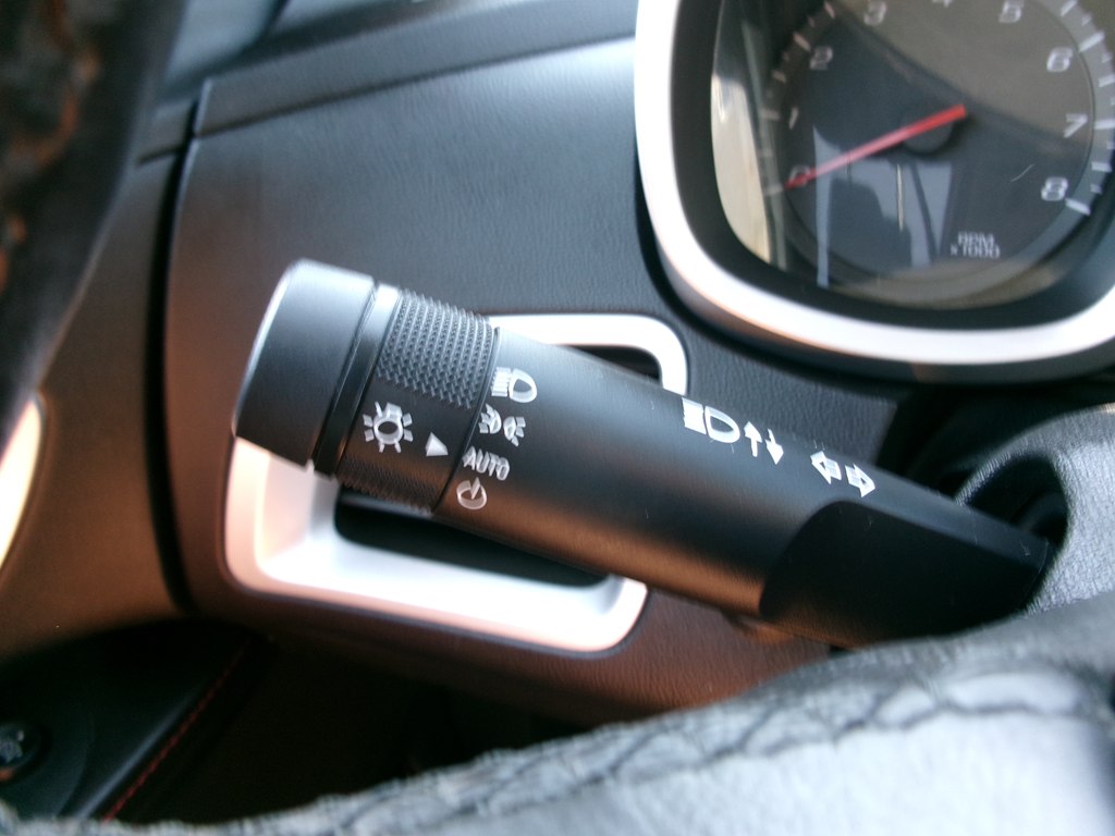 Photo 41 of this CHEVROLET EQUINOX