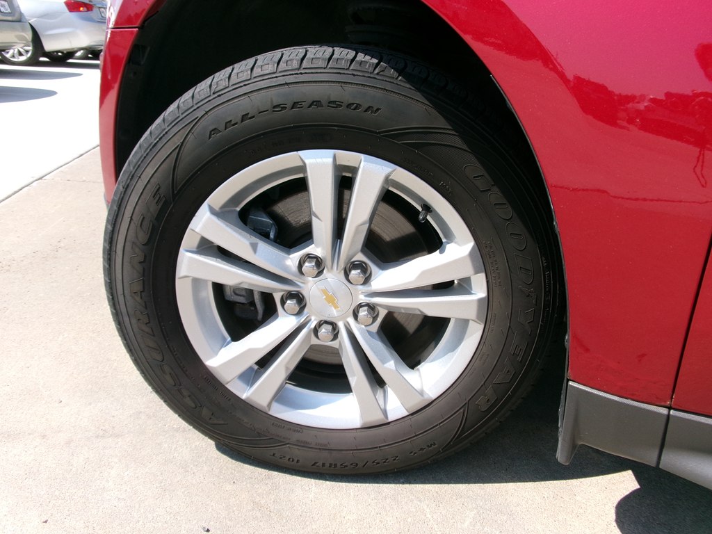 Photo 50 of this CHEVROLET EQUINOX