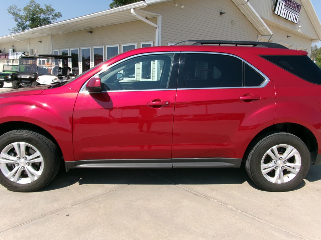 Photo 3 of this CHEVROLET EQUINOX