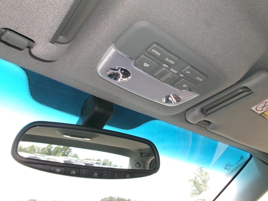 Photo 46 of this HYUNDAI XG