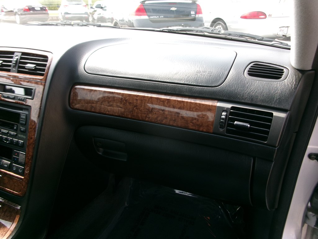 Photo 27 of this HYUNDAI XG
