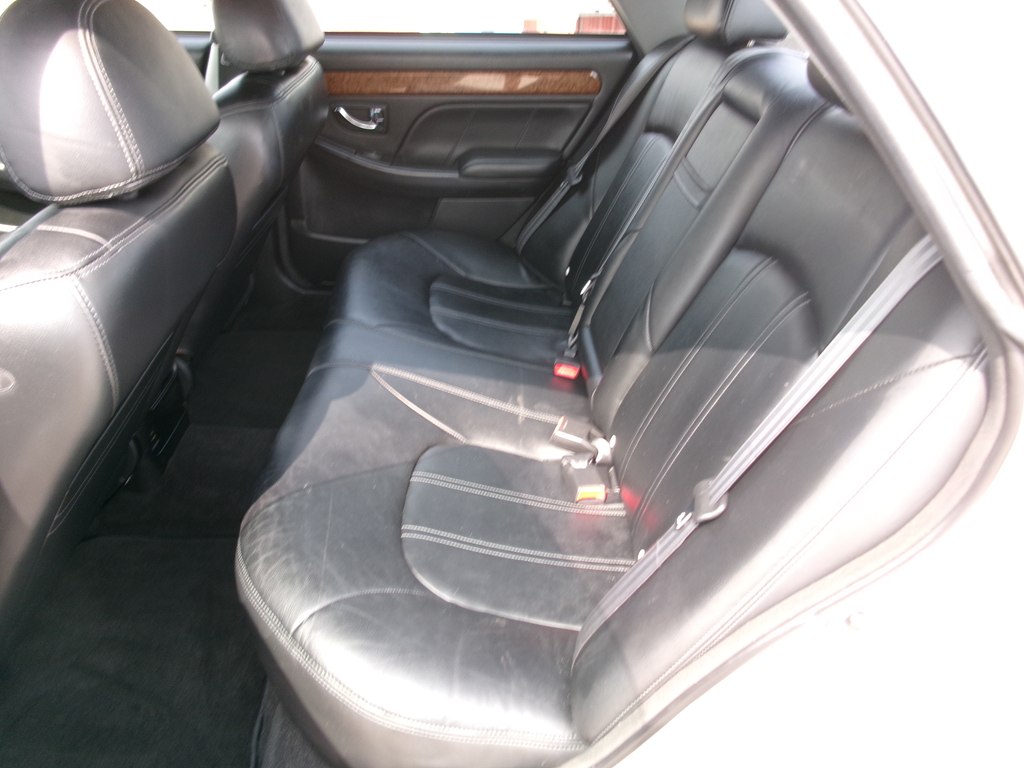 Photo 20 of this HYUNDAI XG