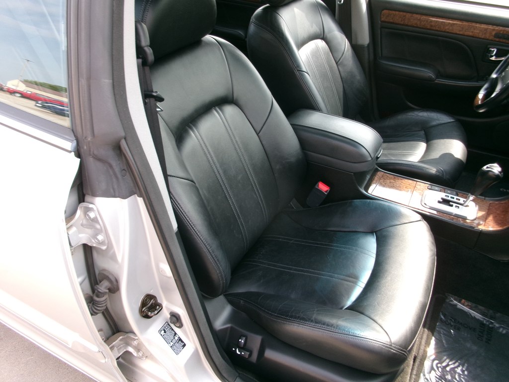 Photo 26 of this HYUNDAI XG