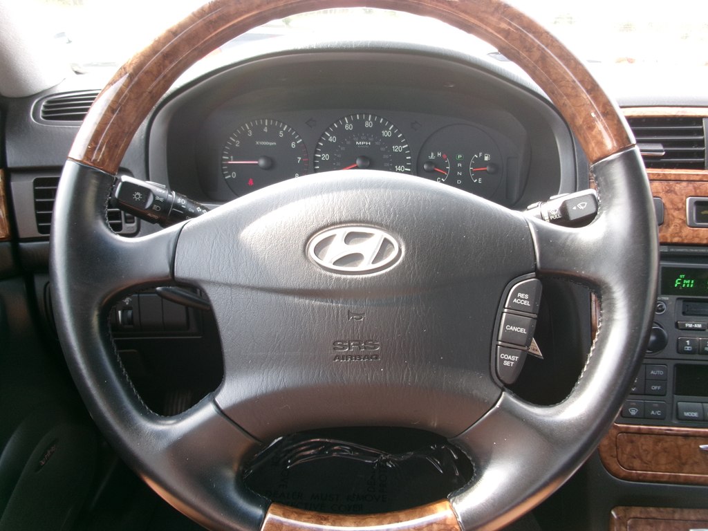 Photo 40 of this HYUNDAI XG