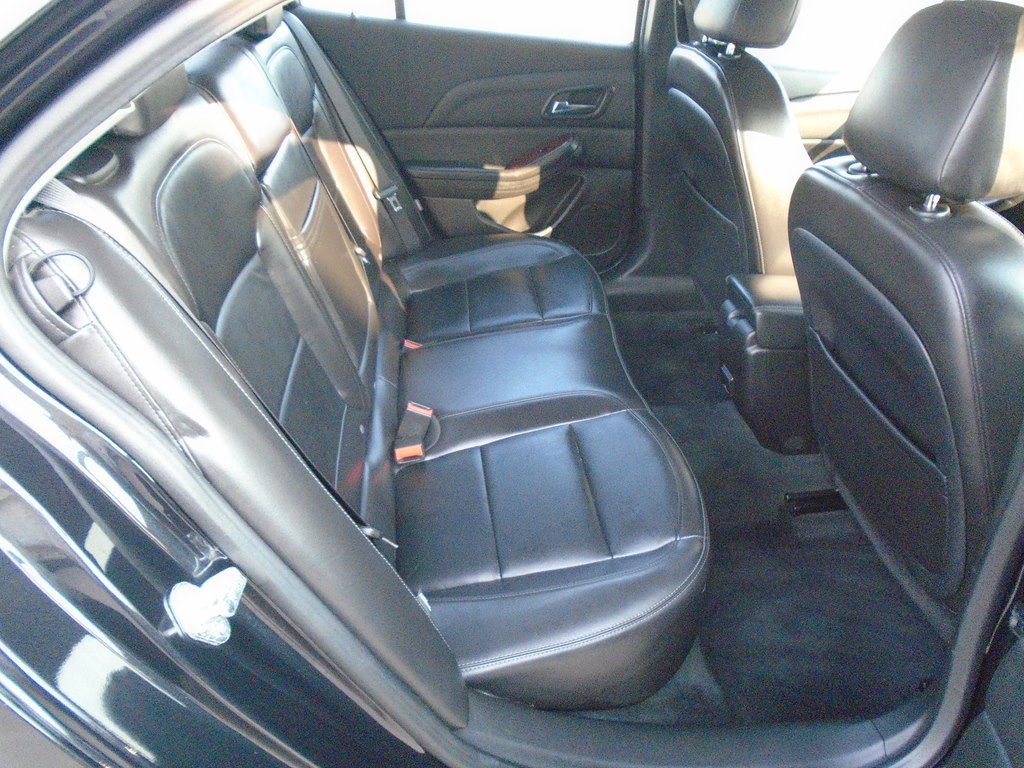 Photo 37 of this CHEVROLET MALIBU