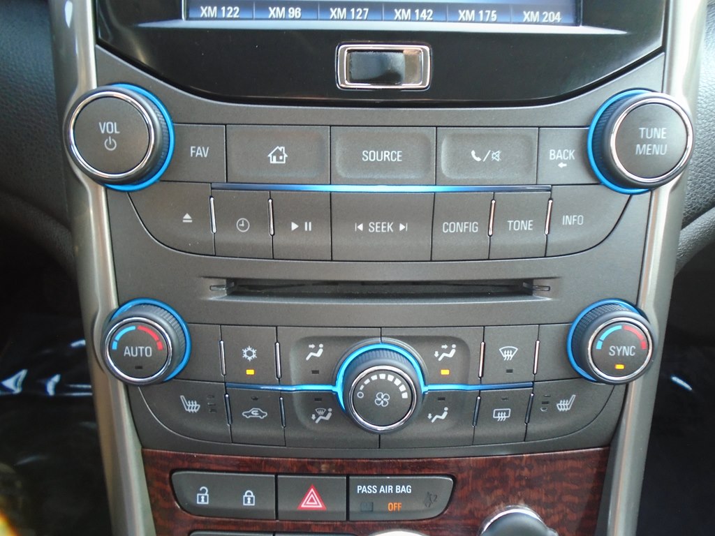 Photo 49 of this CHEVROLET MALIBU