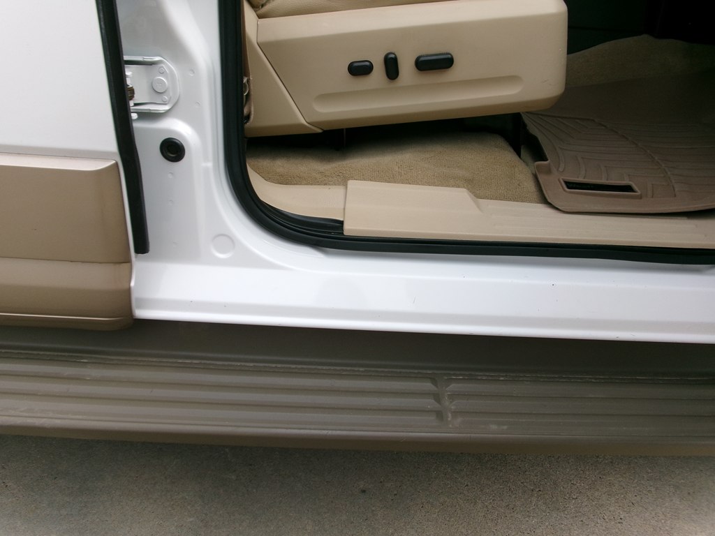 Photo 41 of this FORD EXPEDITION