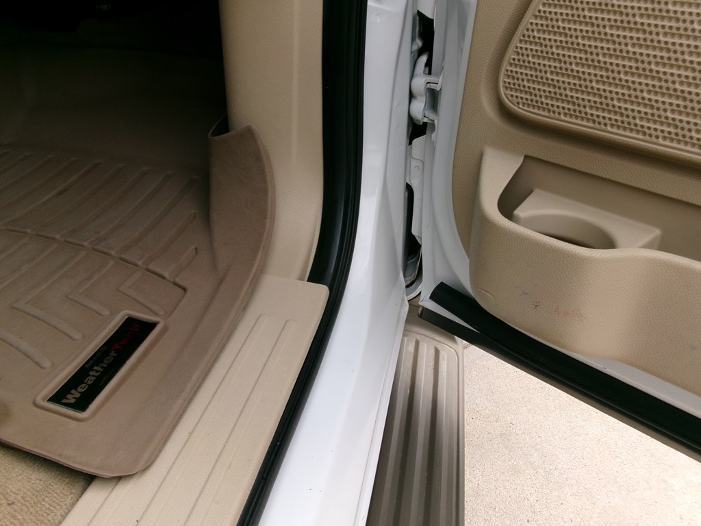 Photo 42 of this FORD EXPEDITION