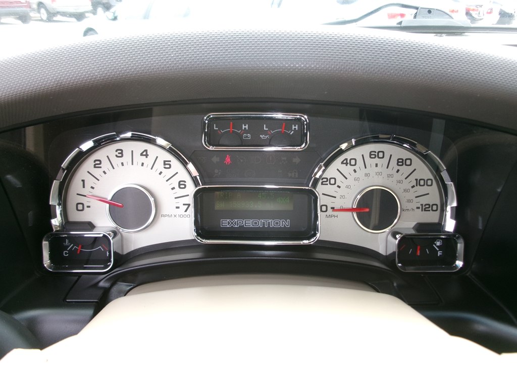 Photo 55 of this FORD EXPEDITION