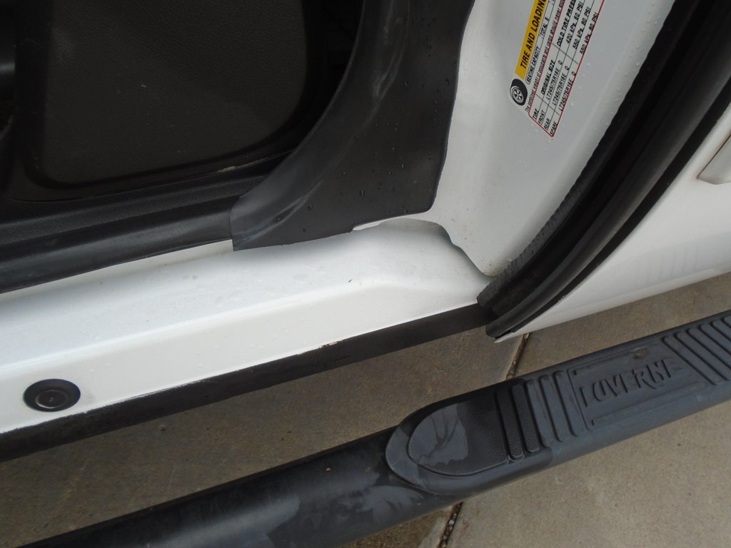 Photo 21 of this GMC SIERRA