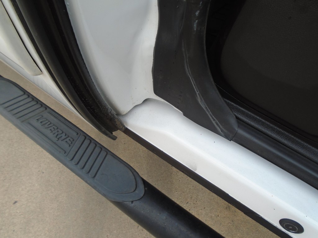Photo 36 of this GMC SIERRA