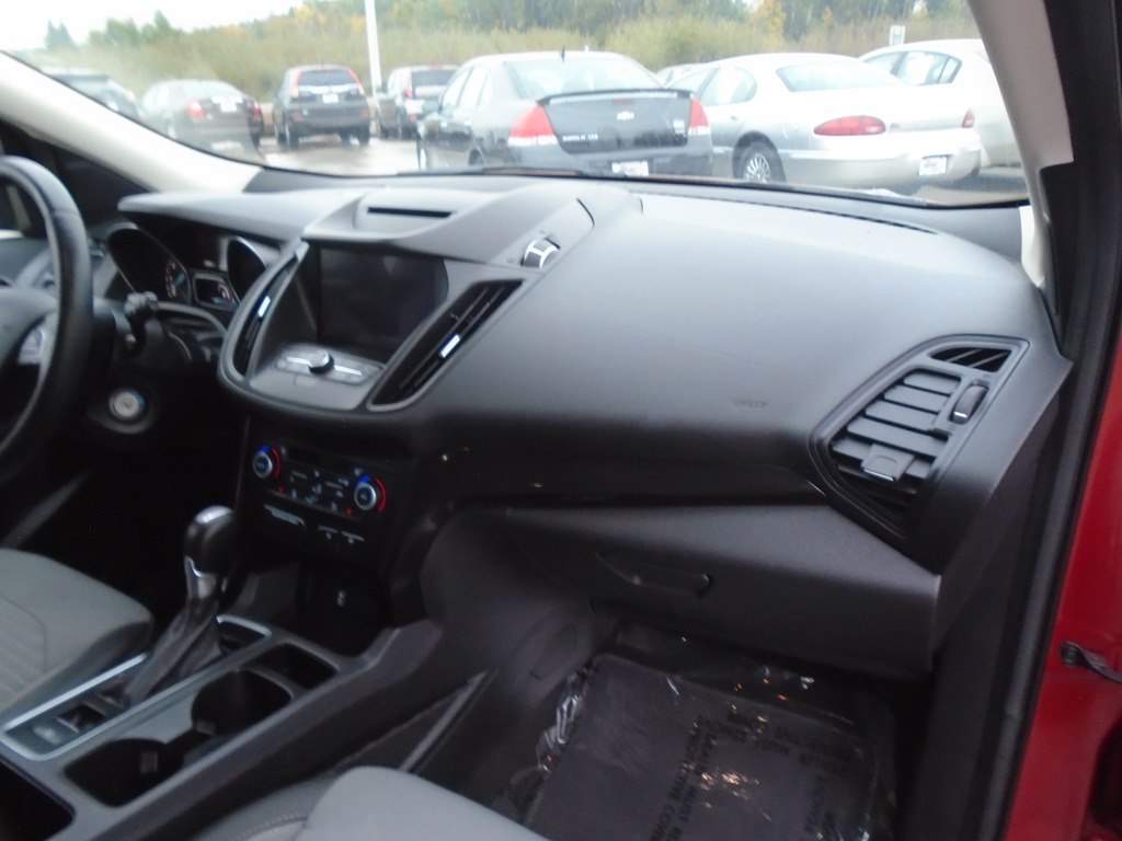 Photo 32 of this FORD ESCAPE