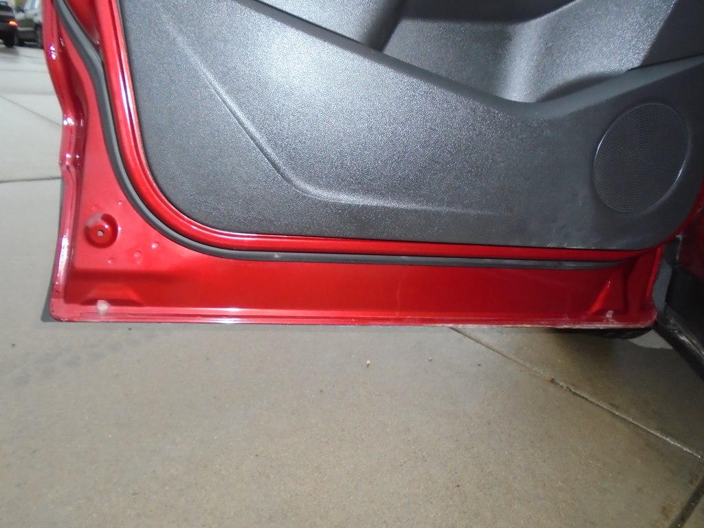 Photo 23 of this FORD ESCAPE