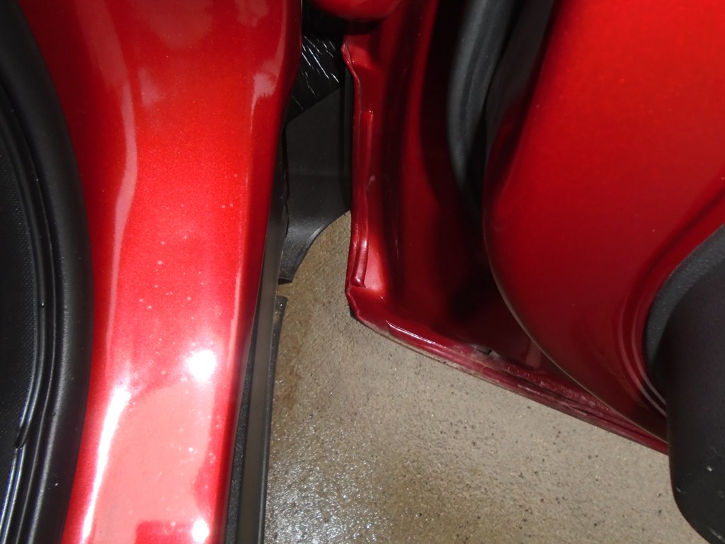 Photo 35 of this FORD ESCAPE
