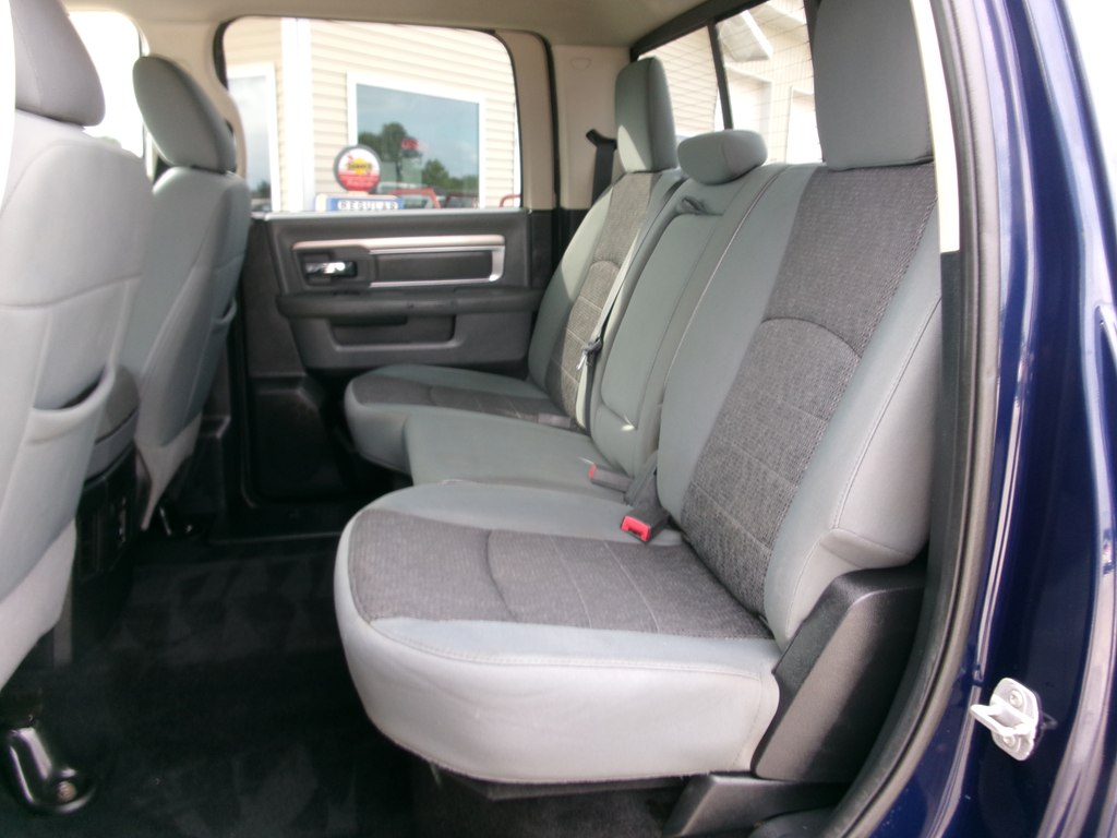 Photo 21 of this RAM 1500
