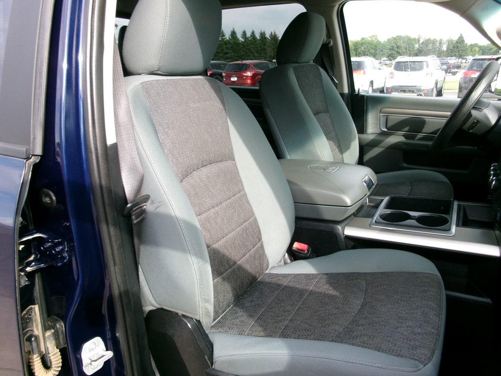 Photo 32 of this RAM 1500