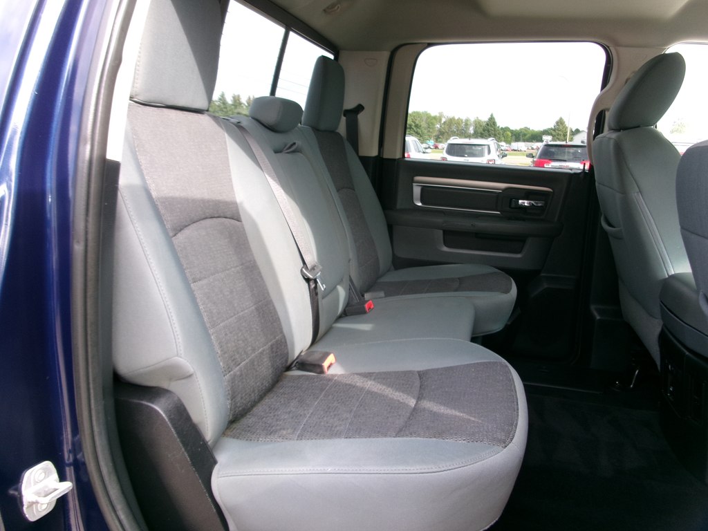 Photo 39 of this RAM 1500