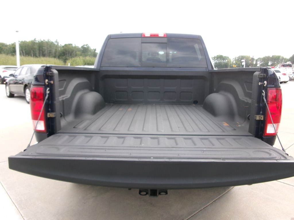 Photo 12 of this RAM 1500