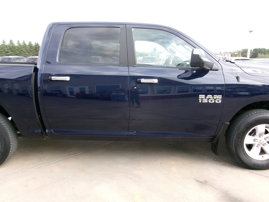 Photo 7 of this RAM 1500