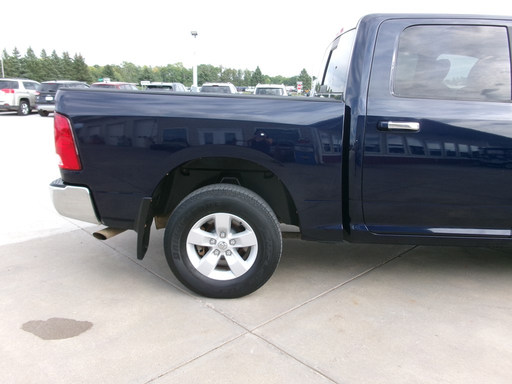 Photo 8 of this RAM 1500
